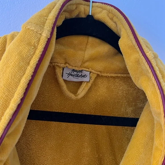 Mayer Hawthorne Yellow Breakfast in Bed Bathrobe - Picture 3 of 3